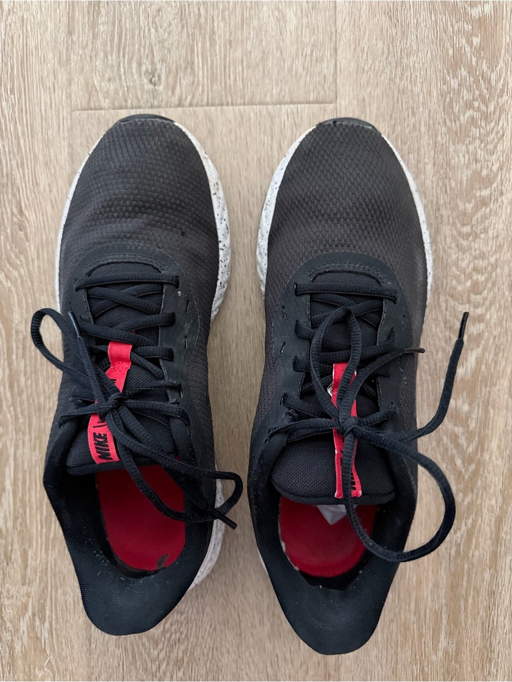 Nike Men’s Revolution size 9.5 men’s size